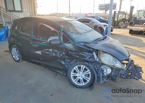 2011 Honda Fit Sport из США, поврежденный, VIN JHMGE8H57BC009583